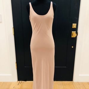 NWOT Line and dot blush(y) nude ankle dress - S